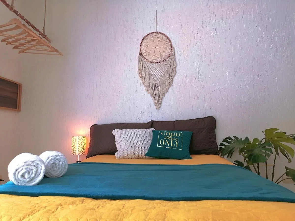 Beautiful & Cozy Near Beach Apartment Pool & Kingsize Bed Cancun