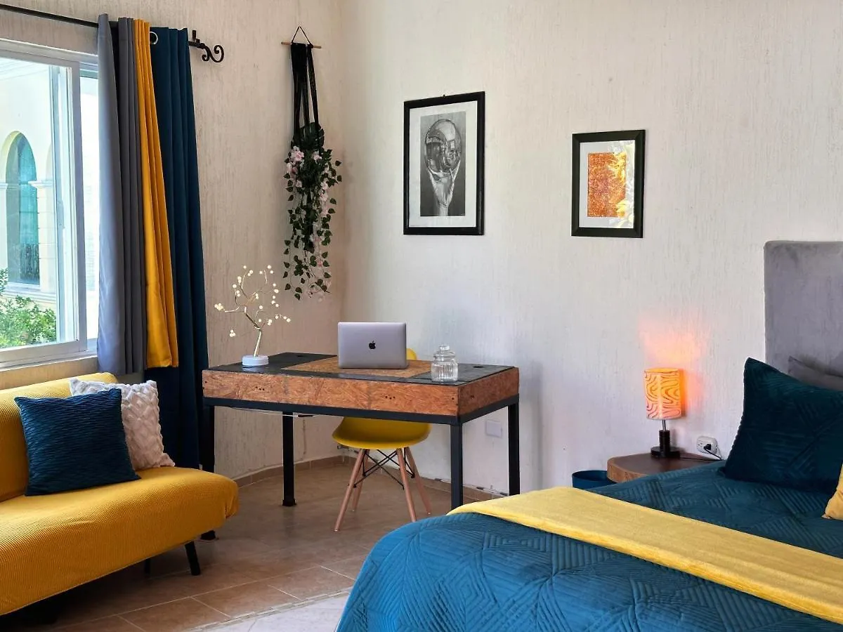 Beautiful & Cozy Near Beach Apartment Pool & Kingsize Bed Cancun