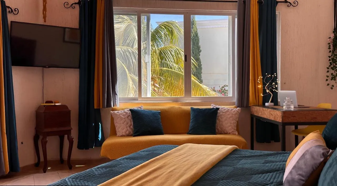 Beautiful & Cozy Near Beach Apartment Pool & Kingsize Bed Cancun
