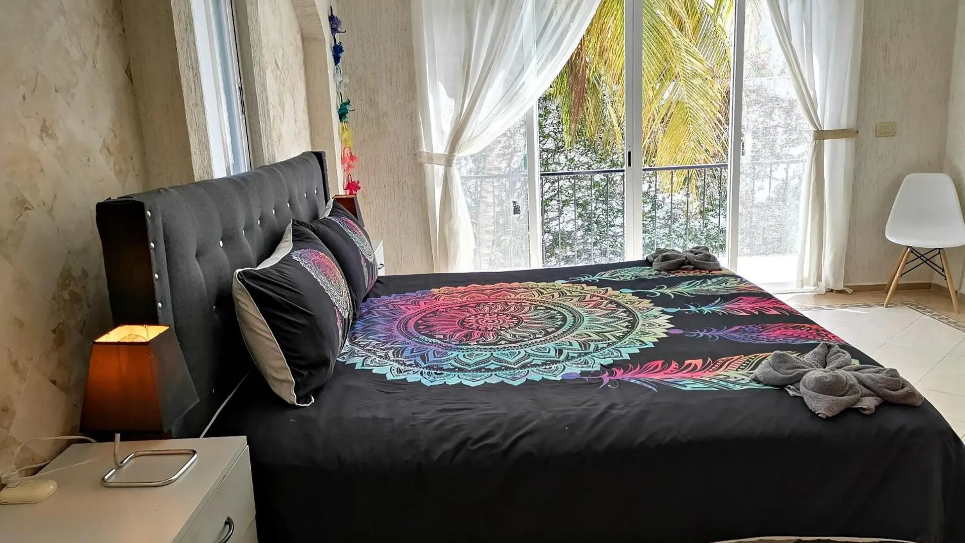 Beautiful & Cozy Near Beach Apartment Pool & Kingsize Bed Cancun Mexico